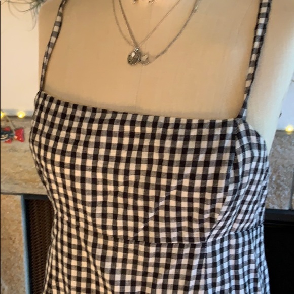 Gingham dress🤍🤍 - Picture 3 of 3